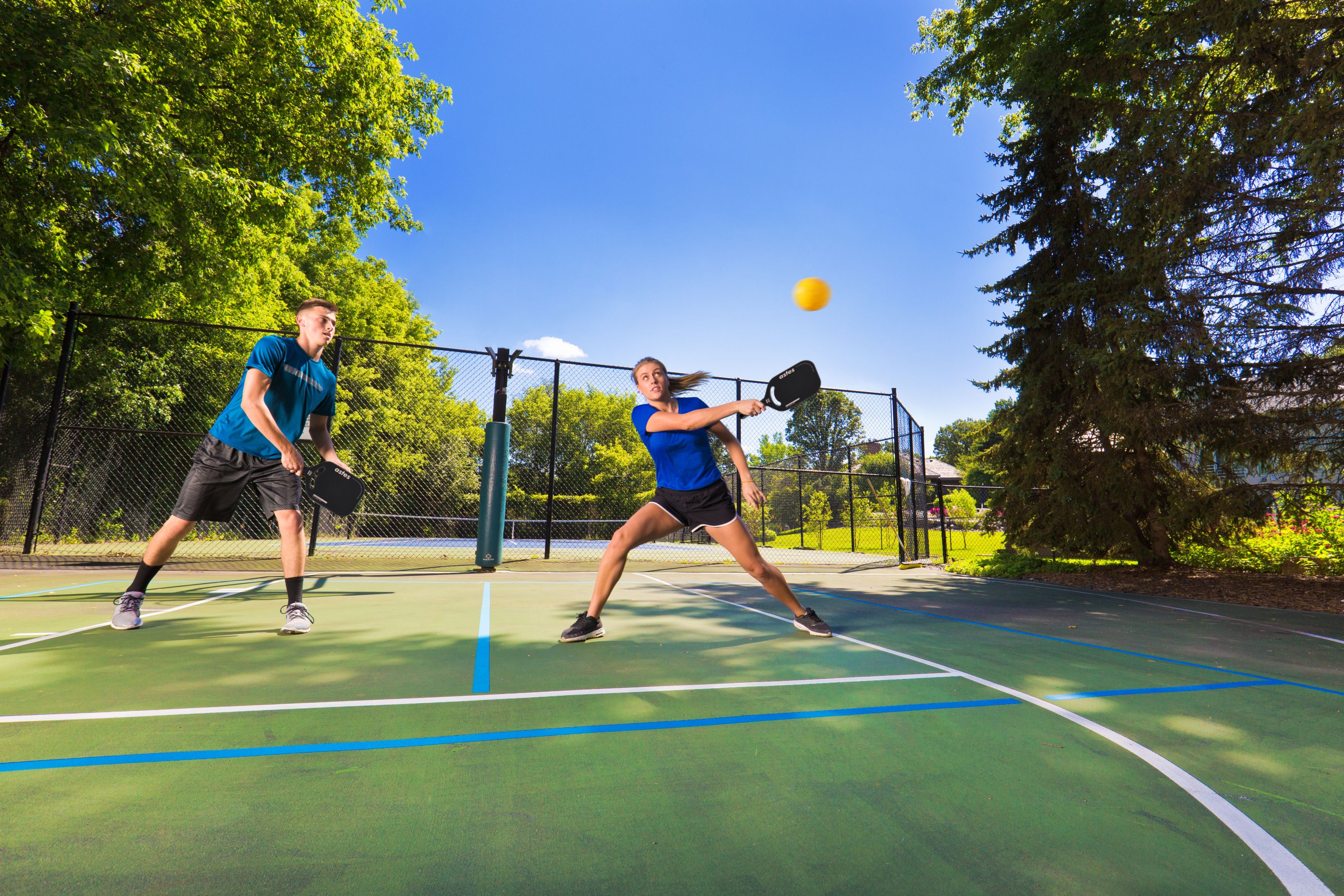 Why Were JOOLA Paddles Delisted by USA Pickleball? 🏓⚠️